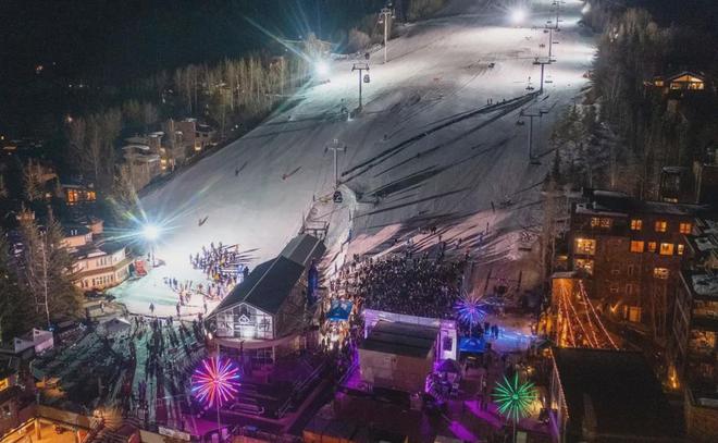 阿斯本雪堆山滑雪村202425雪季精彩活动完美体育等你来参加!(图11)