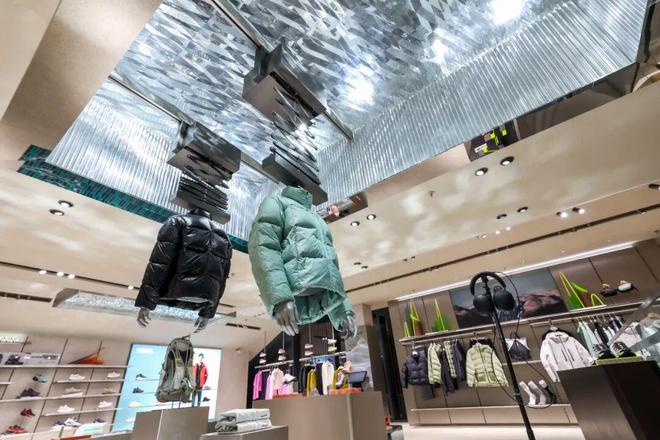 萨洛蒙重塑户外零售(图5)