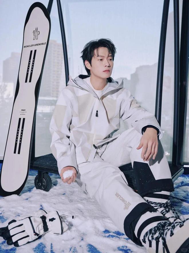 完美体育苏翊鸣夺冠想滑雪的心早已按耐不住了(图19)