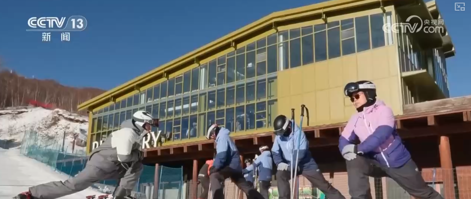 冰雪产业何以“加速跑”?从愿景变现实生活新时尚激活“冰雪+”全链条消费生态(图41)