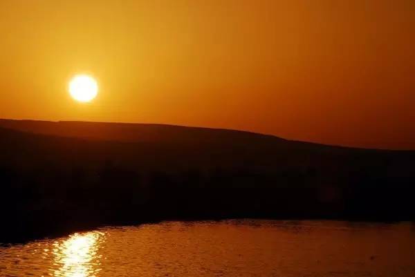 完美体育知道哈尔滨人为什么不爱出国旅游吗？看到答案我震惊了！(图39)