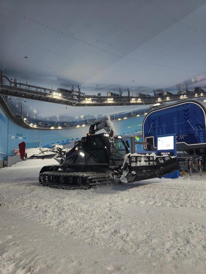 极目看中国 长春万达室内滑雪场完美体育网站四季都可玩冰雪奇缘尽在方寸之间(图3)