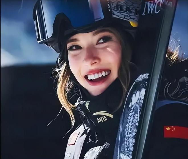 完美体育网站央媒对谷爱凌称呼变了！七字之差释放强烈信号原来邓亚萍没说错(图20)