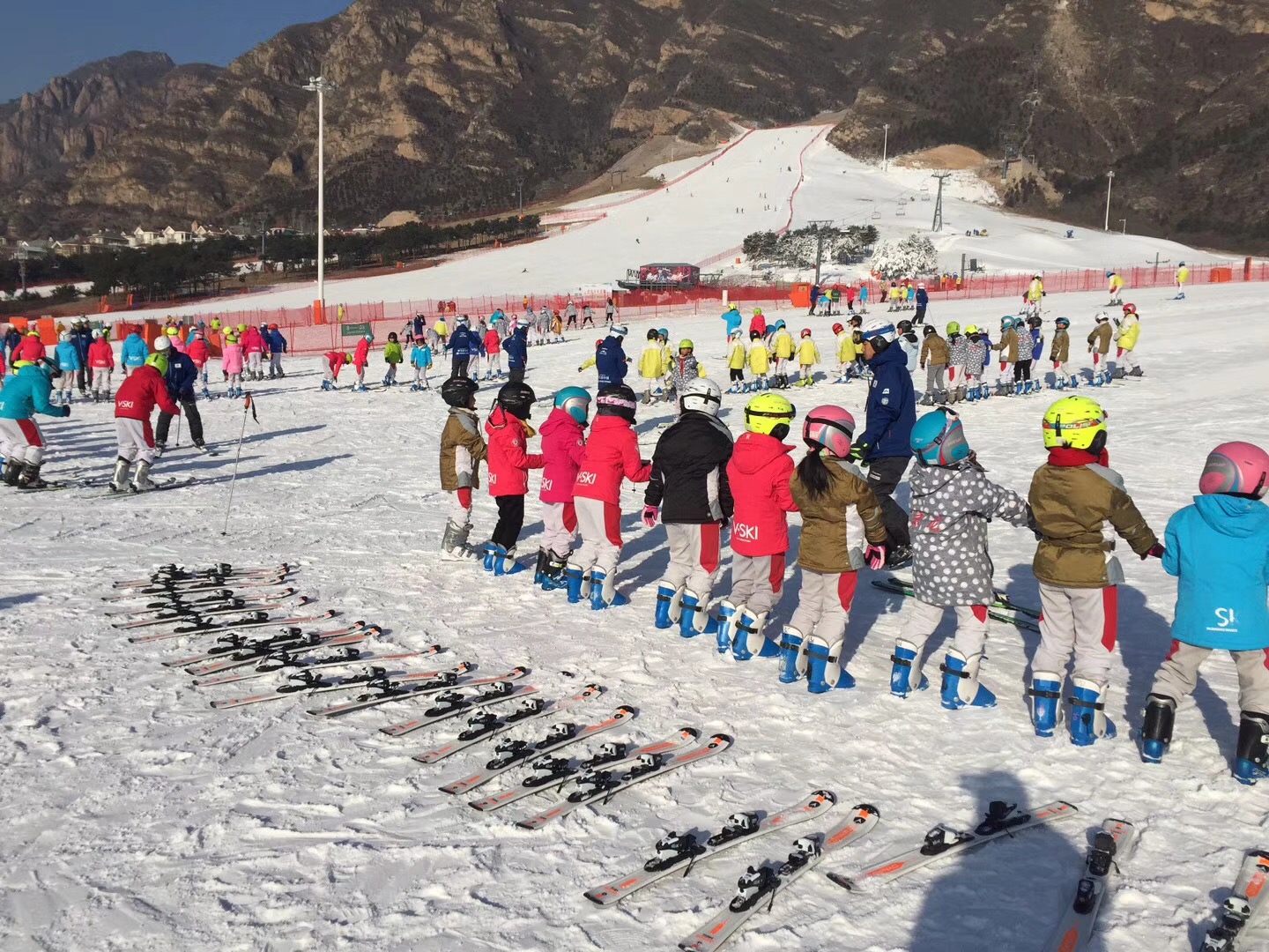 2026年滑雪训练基地五强榜：石京龙滑雪场全面评测(图3)