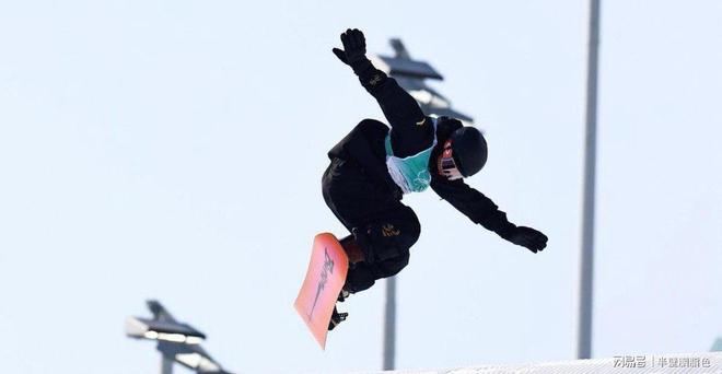 被朱易取关仅9天人民日报“点名”苏翊鸣原来谷爱凌说的没错(图4)