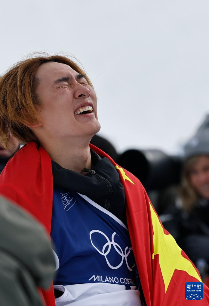 冬奥会｜单板滑雪——男子坡面障碍技巧决赛：苏翊鸣夺冠(图13)