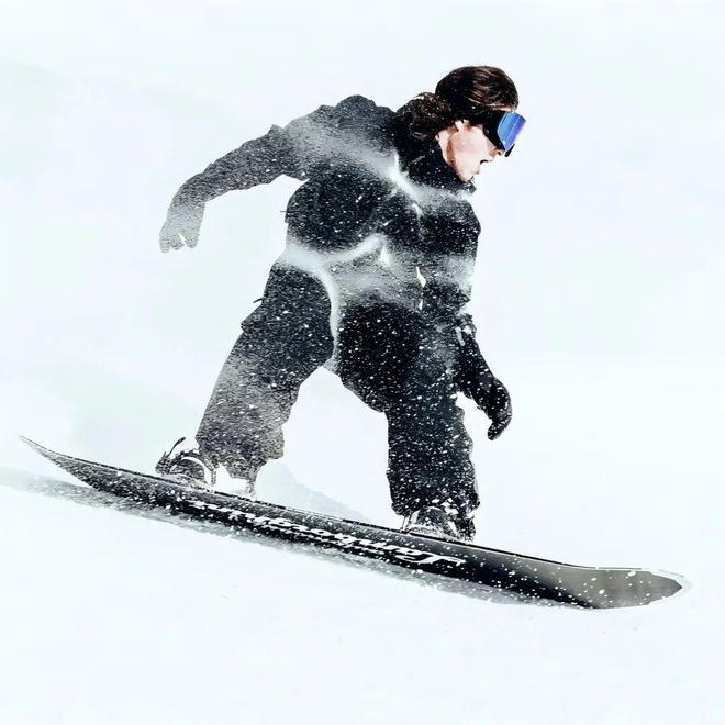 蛮牛出完美体育网站来“炸街”雪板上道“炸场”～(图2)