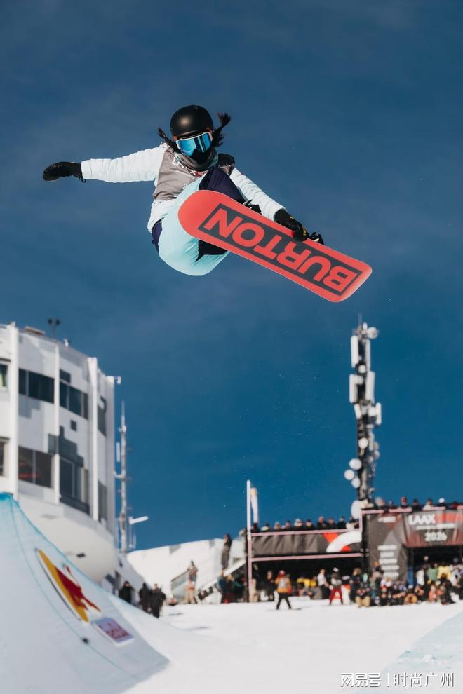 时尚媒体｜踏上BURTON与Jake共舞｜广州时尚媒体集团传媒完美体育(图3)