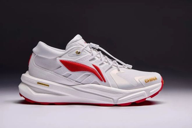 「米兰完美体育冬奥会」各国运动员都穿什么牌子？神仙打架太卷了吧(图8)