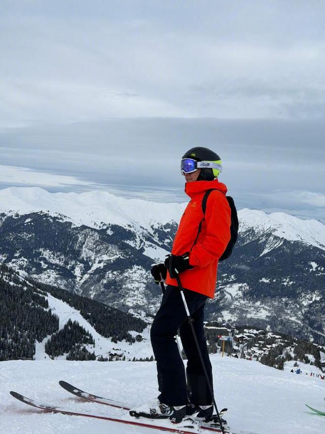雷军滑雪6天：大佬的假期不只有“玩”这一件事(图1)