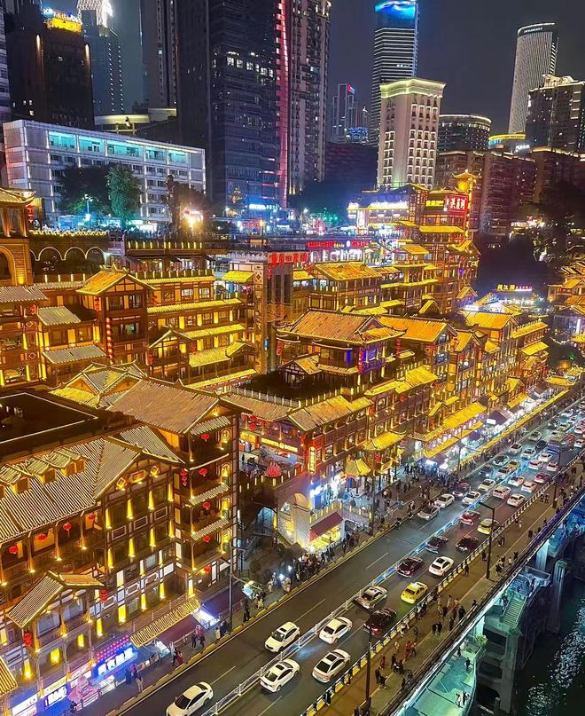 重庆必去景点分享：4日游必玩的十大精华地标（不踩雷）(图4)