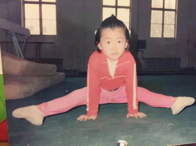 刚过完42岁生日就遇到这个让我骨折式仰望的女人实在太震撼！(图4)